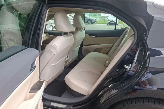 Toyota Camry Hybrid