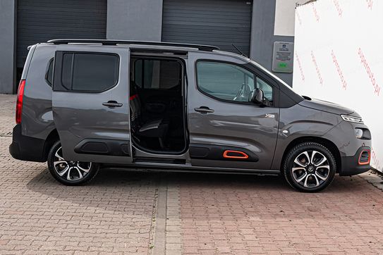 Citroen Berlingo Kombi XL L2H1 Shine EAT8