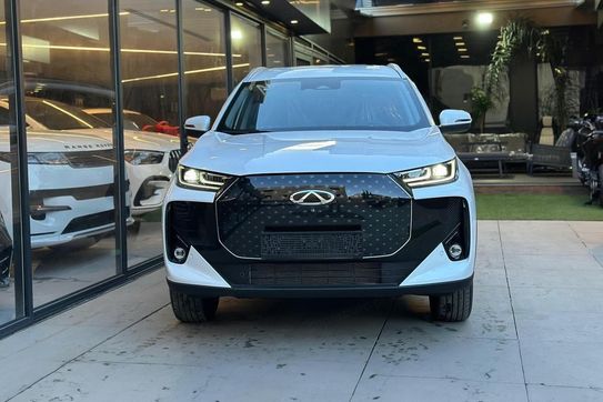 Chery Tiggo 7 Comfort 1.5 T-GDI Super Hybrid DHT