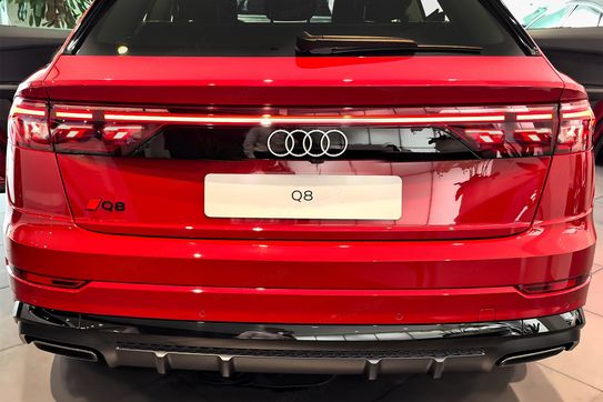 Audi Q8 50 TDI quattro S line