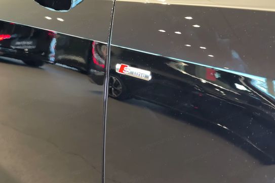 Audi A8 50 TDI quattro