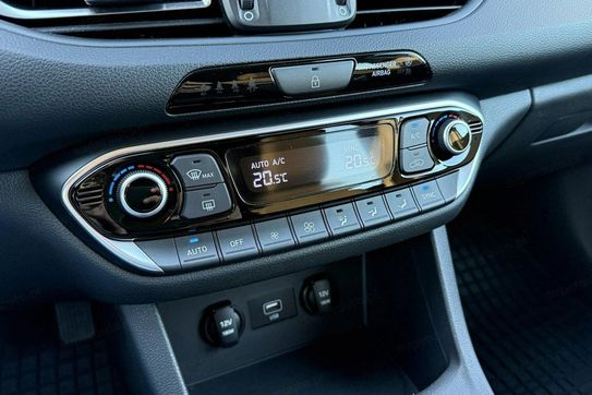 Hyundai i30 1.5 T-GDI 48V Smart