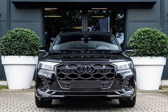 Audi Q7 SQ7 TFSI quattro