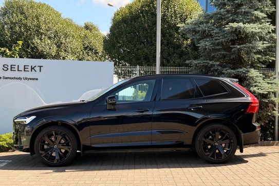 Volvo XC60 B5 B AWD Plus Black Edition aut