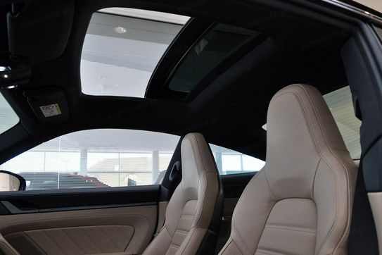 Porsche 911 Carrera 4S