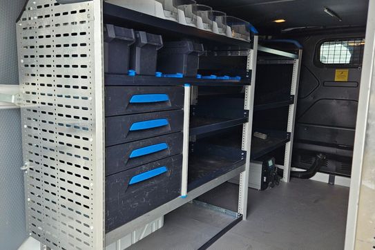 Ford Transit Custom L2H1 Zabudowa Warsztatowa