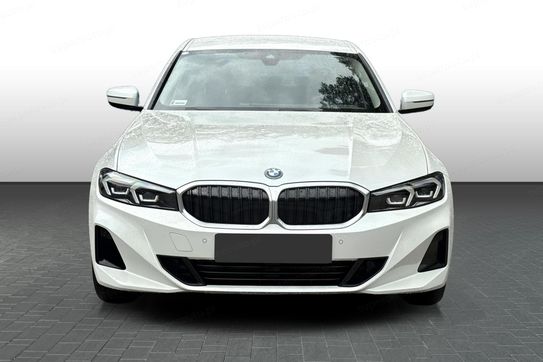 BMW Seria 3 320e PHEV