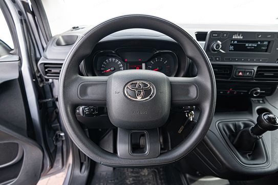 Toyota Proace City Long L2H1 Zabudowa Brygadowa