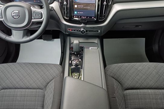 Volvo XC60 B4 D AWD Core aut