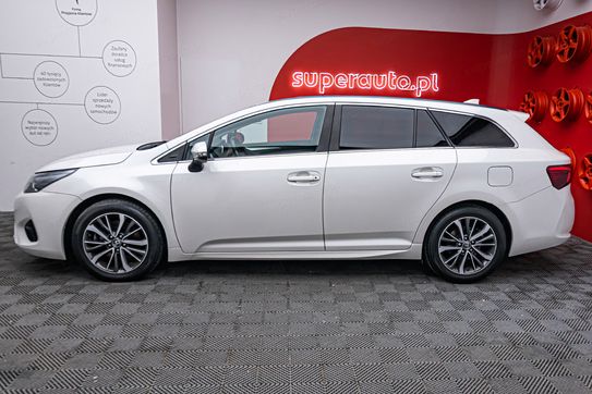 Toyota Avensis 2.0 D-4D Premium