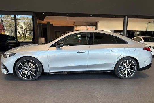 Mercedes CLA 200 4-Matic AMG Line