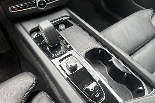 Volvo XC60 T6 Plug-In Hybrid AWD Inscription
