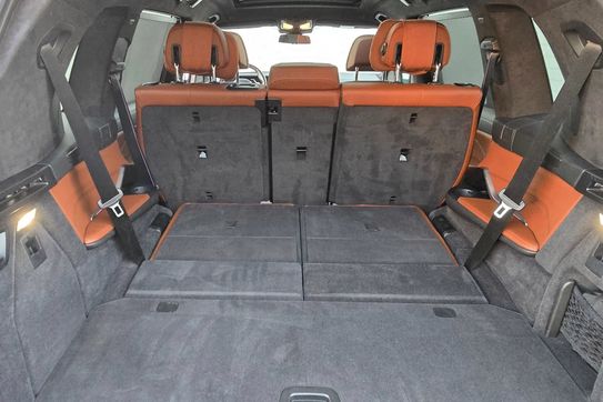 BMW X7 M60i xDrive mHEV sport-aut