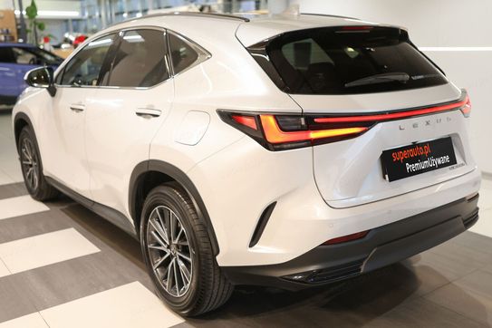 Lexus NX 350H Prestige 2WD