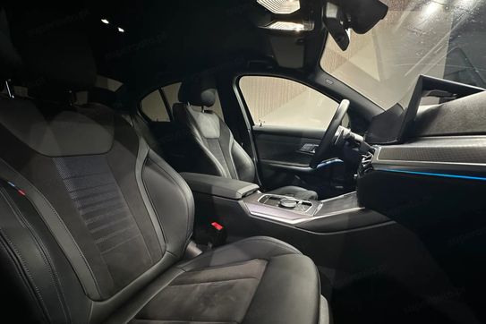 BMW Seria 3 318i M Sport