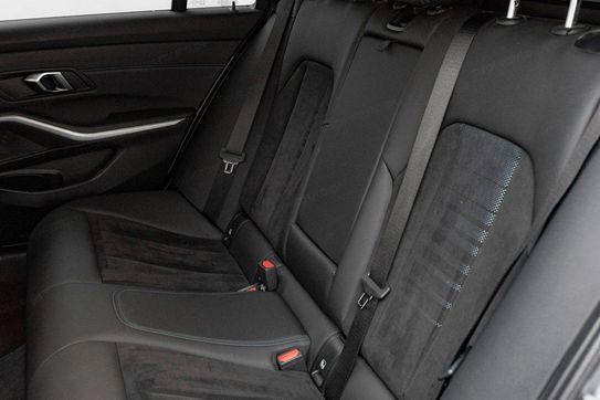 BMW Seria 3 318d mHEV M Sport aut