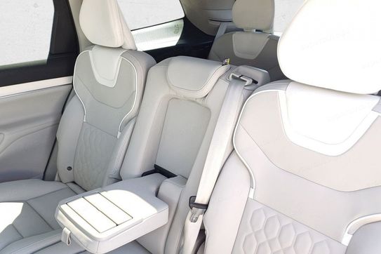 Volvo EX90 Twin Motor Performance AWD Ultra 7 os