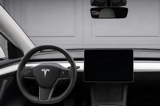 Tesla Model Y Dual Motor  AWD