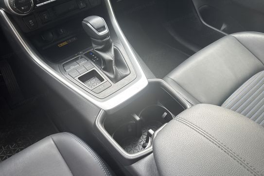 Toyota RAV4 Selection 2.5 Hybrid
