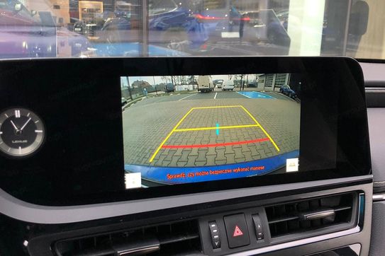 Lexus ES 300h F Sport Design