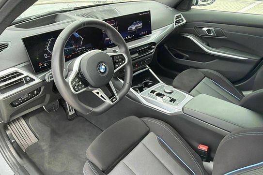 BMW Seria 3 320d xDrive mHEV aut
