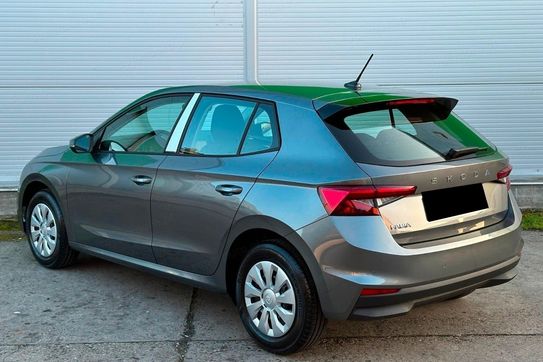 Skoda Fabia Essence 1.0 MPI