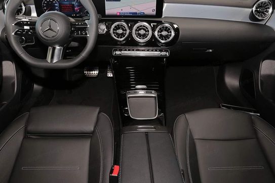 Mercedes Klasa A 200 AMG Line