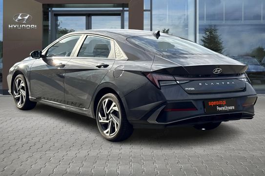 Hyundai Elantra 1.6 Smart