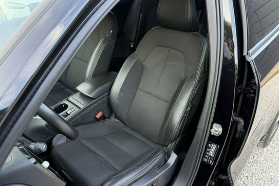 Volvo XC40 T3 Momentum Pro