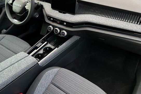 Skoda Superb Edition 130 1.5 TSI mHEV DSG