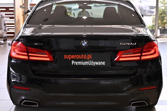 BMW Seria 5 520d xDrive M Sport