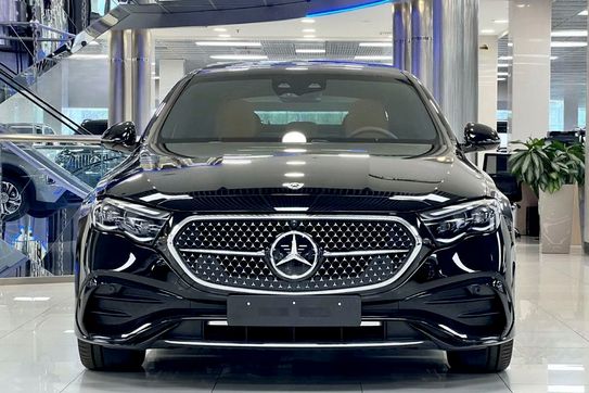 Mercedes Klasa E 220 d 4-Matic AMG