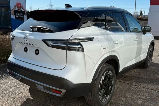 Nissan Qashqai N-Connecta Xtronic 1.3 DIG-T mHEV