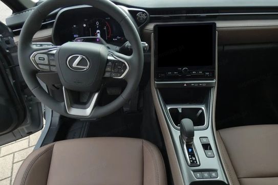 Lexus LBX Elegant 1.5 Hybrid