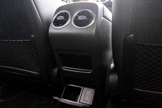 Mercedes GLB 200 7G-DCT