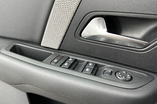 Citroen C4 Feel Pack 1.5 BlueHDI EAT8