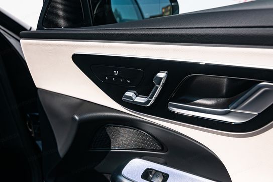 Mercedes E Klasa 220 d Avantgarde