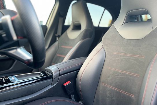 Mercedes Klasa A 250 e AMG Line