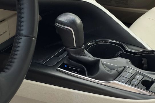 Toyota Camry 2.5 Hybrid Comfort