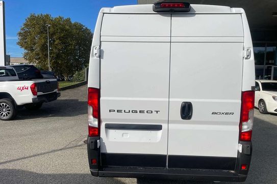 Peugeot Boxer Heavy L2H2 AT8