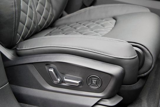 Audi Q7 50 TDI quattro S Line