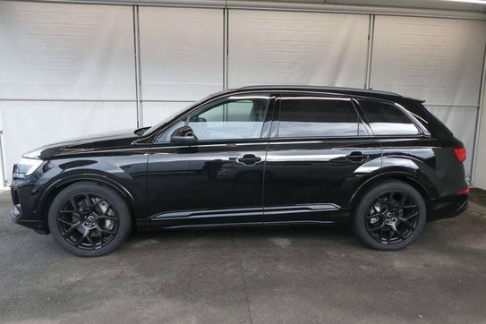 Audi Q7 50 TDI quattro S Line