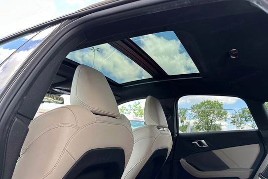 BMW Seria 2 Gran Coupe 220i M Sport