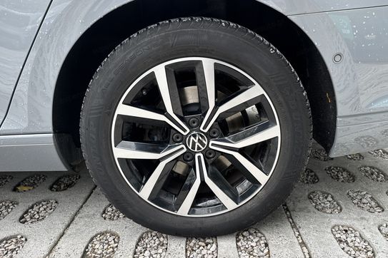 Volkswagen Passat Business 1.5 TSI EVO  DSG