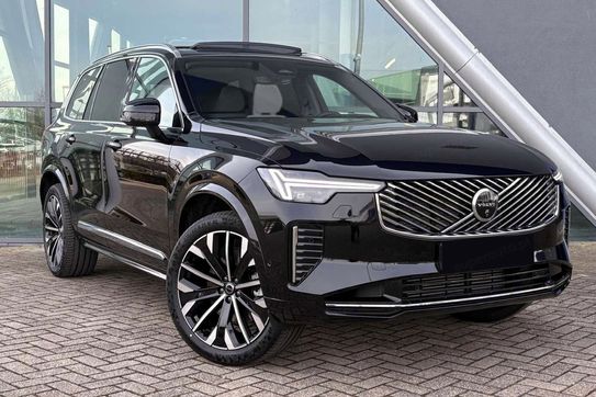 Volvo XC90 T8 AWD Plug-In Hybrid Ultra Bright