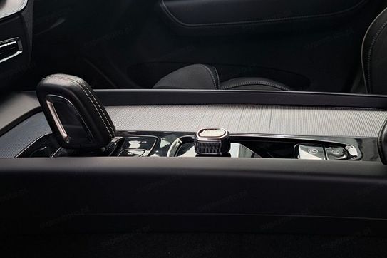 Volvo XC60 B5 B AWD R-Design