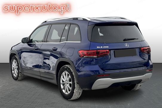 Mercedes GLB 200