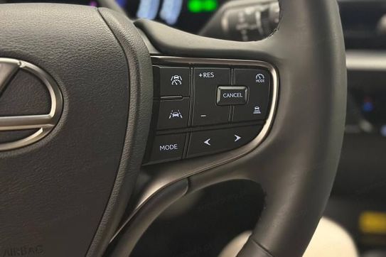 Lexus UX 300h F Sport Design Hybrid Dynamic Force