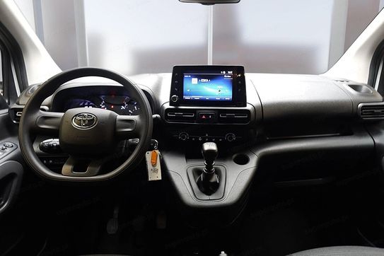 Toyota Proace City Verso L2H1 Business