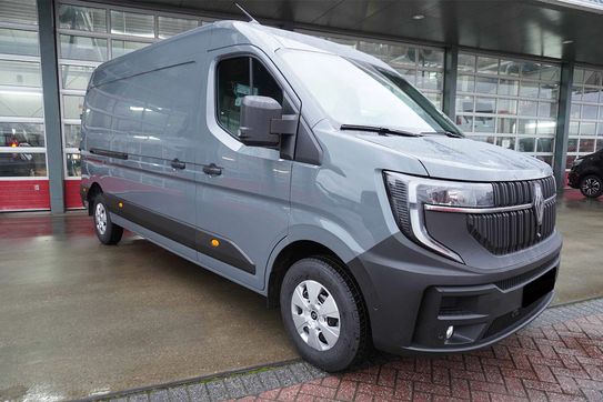 Renault Master L3H2 Extra AT9